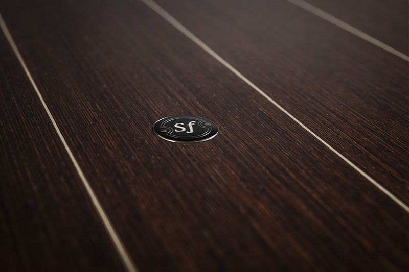 Gravis Speaker Detail